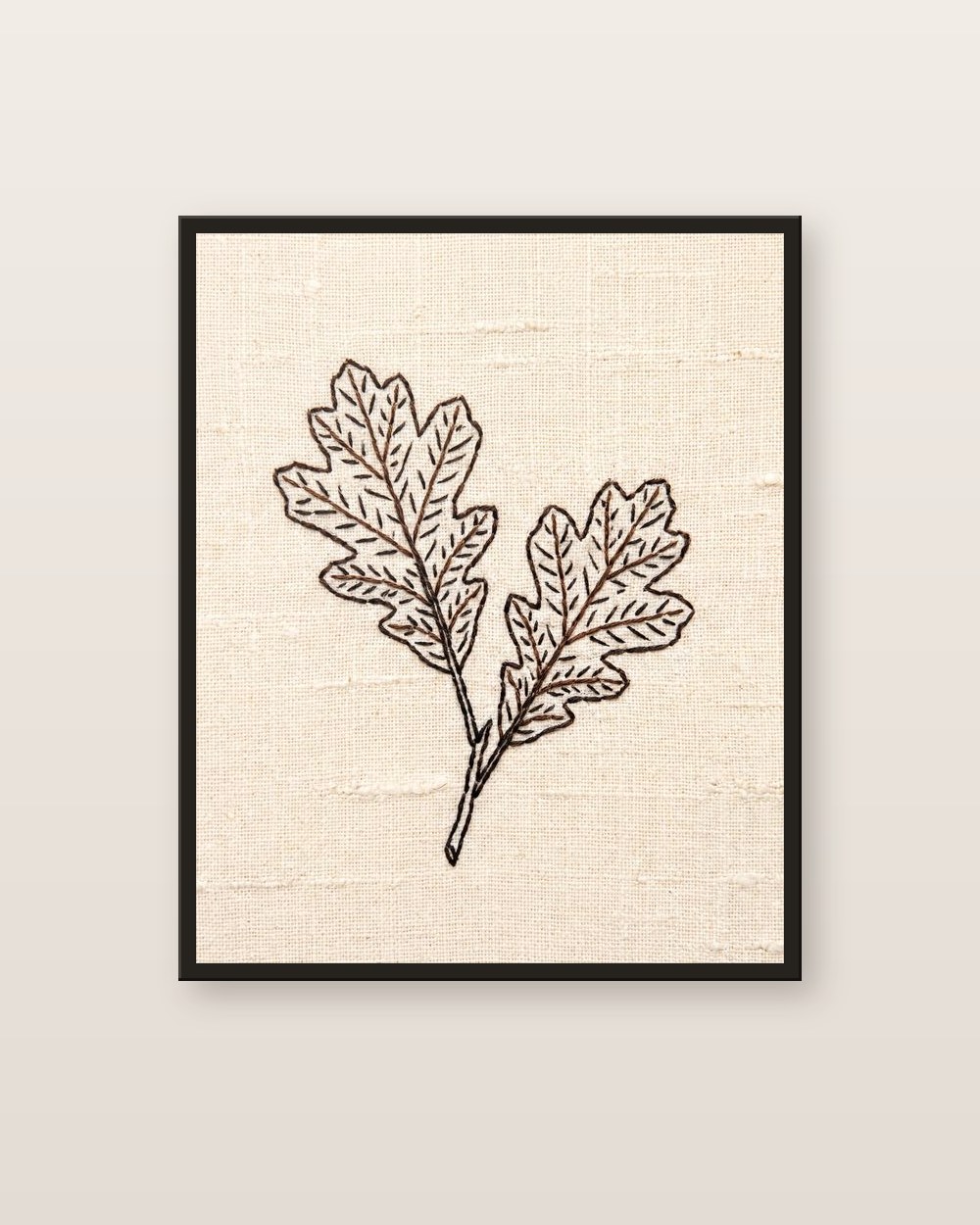 Feuilles brodées